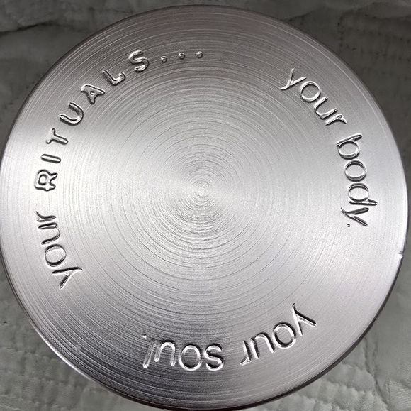 The Ritual Of Sakura Body Scrub - Picture 3 of 3